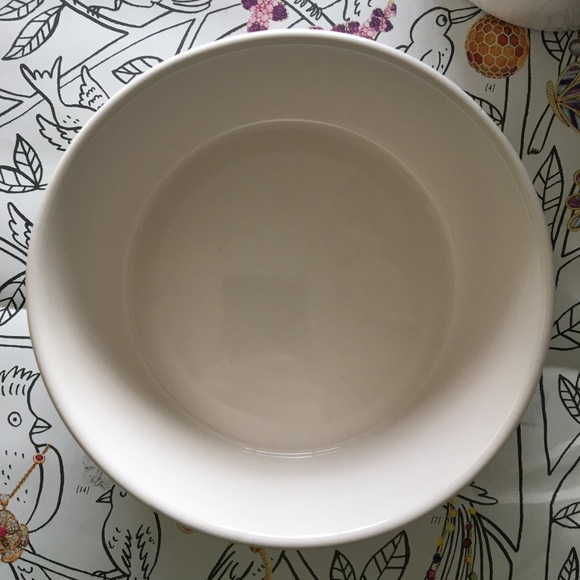 Rae Dunn dog food bowl etched with “Chow down” - Picture 3 of 5